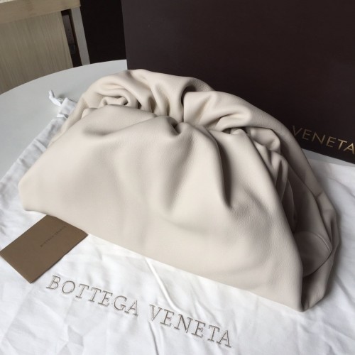 Bottega Veneta Cloud Grab Bag Large/White Bottega Veneta Cloud Grab Bag Large/White