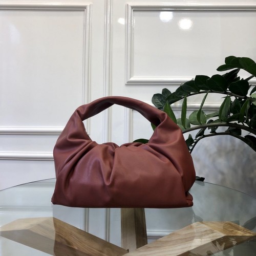Bottega Veneta The Shoulder Pouch 6695 Dark Red Bottega Veneta The Shoulder Pouch 6695 Dark Red