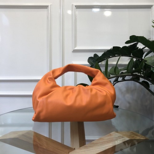 Bottega Veneta The Shoulder Pouch 6695 Orange Bottega Veneta The Shoulder Pouch 6695 Orange