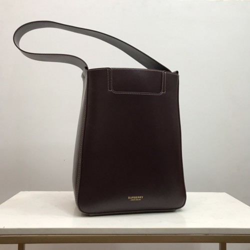 Burberry square bucket bag/wine red Burberry square bucket bag/wine red