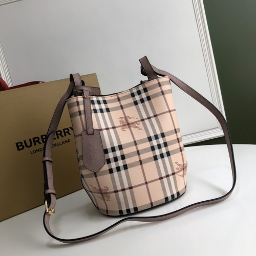 Burberry Haymarket(out) bucket bag/pink Burberry Haymarket(out) bucket bag/pink