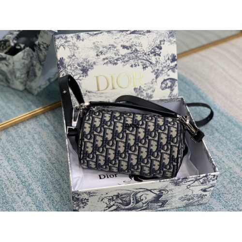 Dior Roller Messenger Oblique Jacquard Bag Dior Roller Messenger Oblique Jacquard Bag