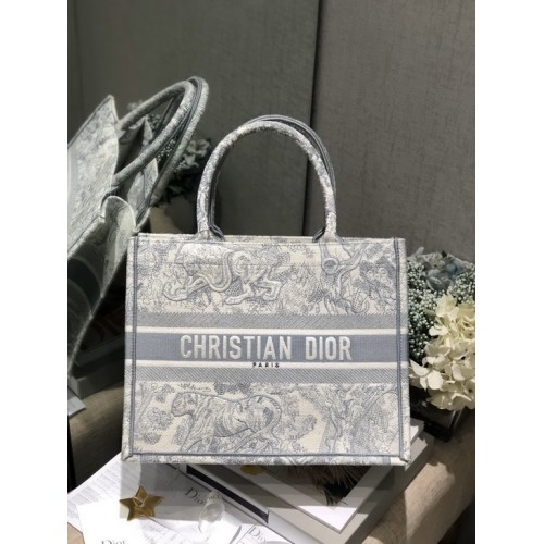 Dior Book Tote Toile de Jouy Portofino Embroidery Light Blue Dior Book Tote Toile de Jouy Portofino Embroidery Light Blue