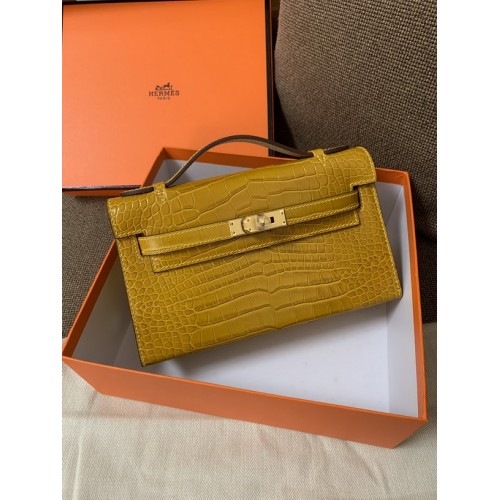 Hermes Kelly Bag 22CM Crocodile Stripe Earth Yellow Hermes Kelly Bag 22CM Crocodile Stripe Earth Yellow