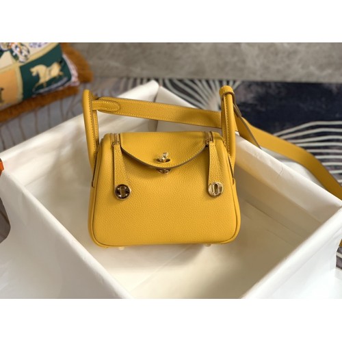 Hermès Mini Lindy Bag Yellow Hermès Mini Lindy Bag Yellow