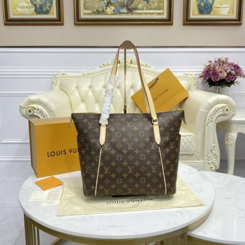 Louis Vuitton Totally MM Tote Bag M56689 Louis Vuitton Totally MM Tote Bag M56689
