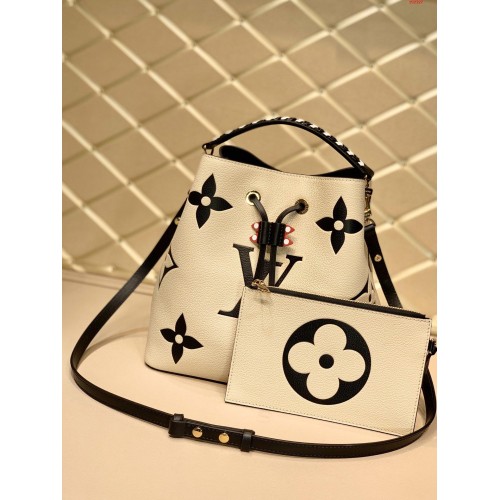 Louis Vuitton CRAFTY Néo Bag M56889 Louis Vuitton CRAFTY Néo Bag M56889