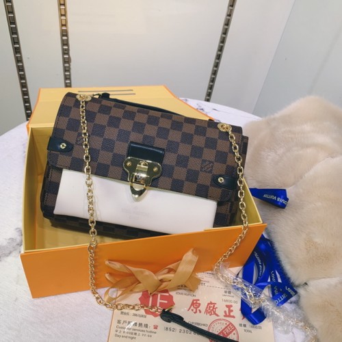 Louis Vuitton Damier Ebene Canvas Vavin PM Chain Bag N40113 White Louis Vuitton Damier Ebene Canvas Vavin PM Chain Bag N40113 White