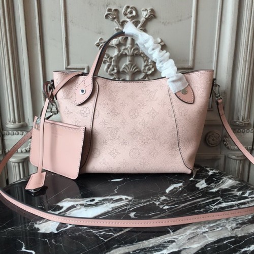 Louis Vuitton Hina PM Mahina Leather Pink Louis Vuitton Hina PM Mahina Leather Pink