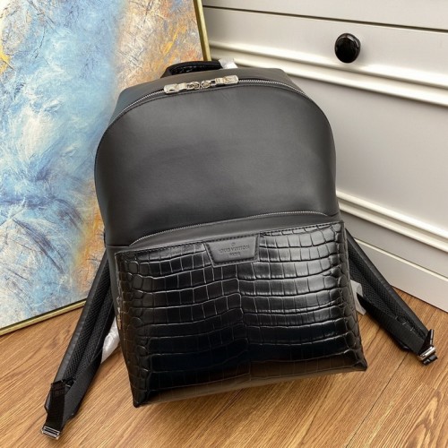 Louis Vuitton Discovery Backpack PM Crocodilien Mat in Black M94721 Louis Vuitton Discovery Backpack PM Crocodilien Mat in Black M94721