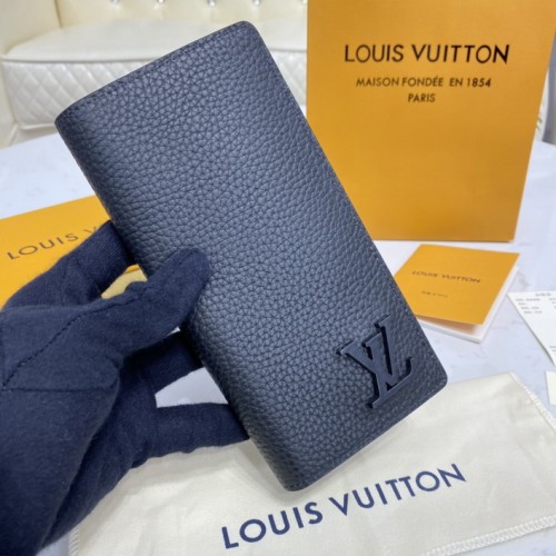 Louis Vuitton Brazza Wallet LV Aerogram M69980 Louis Vuitton Brazza Wallet LV Aerogram M69980