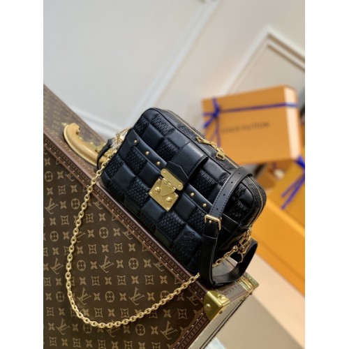 Louis Vuitton Troca MM Damier Quilt Lambskin Black M59114 Louis Vuitton Troca MM Damier Quilt Lambskin Black M59114