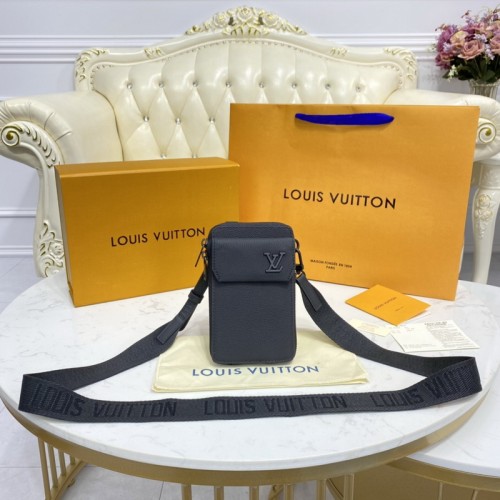 Louis Vuitton Phone Pouch Black Grained Calf Leather M57089 Louis Vuitton Phone Pouch Black Grained Calf Leather M57089