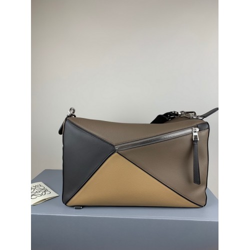 Loewe Puzzle XL multi-function leather bag Black And Coffee Loewe Puzzle XL multi-function leather bag Black And Coffee