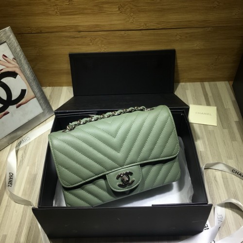 Chanel Small Flap Bag 1116 Caviar V Line In Green Chanel Small Flap Bag 1116 Caviar V Line In Green