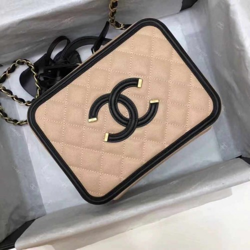 Chanel Caviar Skin Cosmetic Bag 93342 Chanel Caviar Skin Cosmetic Bag 93342