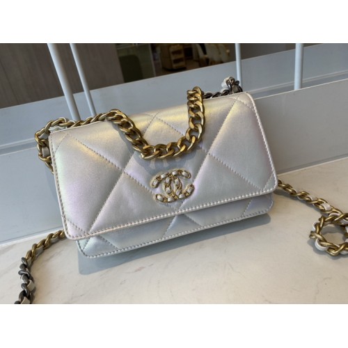Chanel 19 Wallet on Chain AP0957 Silver Chanel 19 Wallet on Chain AP0957 Silver