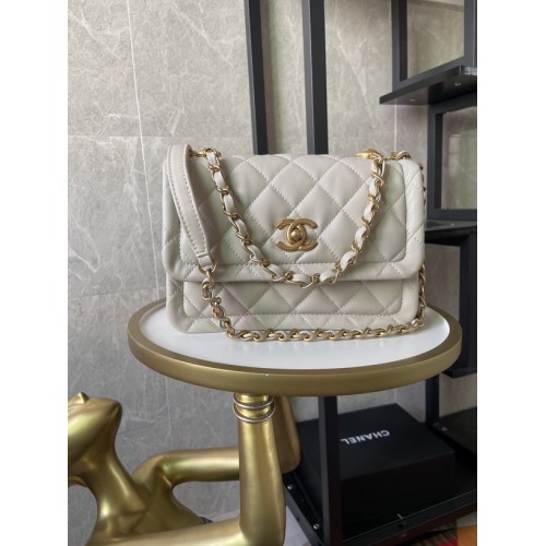 Chanel FW2020 Vintage Sheepskin Flap Bag AS2055/AS2056 White Chanel FW2020 Vintage Sheepskin Flap Bag AS2055/AS2056 White