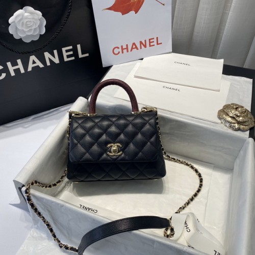 Chanel Fall Winter 2020 MiNi CoCo Handle Bag Burgundy Lizard Chanel Fall Winter 2020 MiNi CoCo Handle Bag Burgundy Lizard