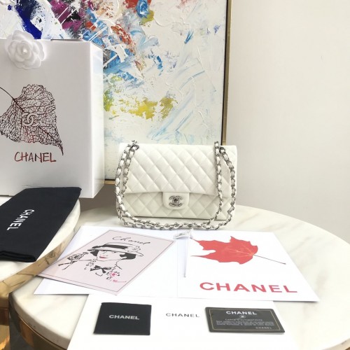 Chanel 1112 Flap Shoulder bag White Patent Leather Silver Chanel 1112 Flap Shoulder bag White Patent Leather Silver
