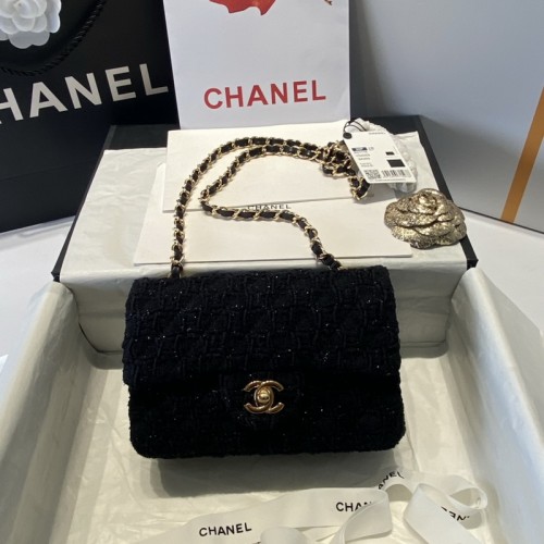 Chanel Black Gold Wool Chain Bag 20cm Chanel Black Gold Wool Chain Bag 20cm