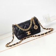 CHANEL SMALL FLAP BAG Lambskin & Gold-Tone Metal Black