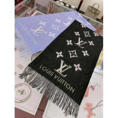 Louis Vuitton Studdy Reykjavik Scarf M71588/M76076 Louis Vuitton Studdy Reykjavik Scarf M71588/M76076