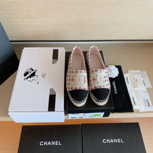 Chanel Spring And Summer New Double C Logo Fisherman Shoes Pink Grid And Apricot Chanel Spring And Summer New Double C Logo Fisherman Shoes Pink Grid And Apricot