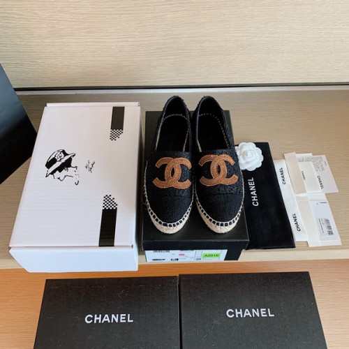 Chanel Spring And Summer New Double C Logo Fisherman Shoes Black And Brown Chanel Spring And Summer New Double C Logo Fisherman Shoes Black And Brown