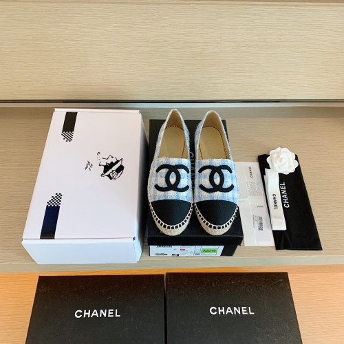 Chanel Spring And Summer New Double C Logo Fisherman Shoes Light Blue And Black Chanel Spring And Summer New Double C Logo Fisherman Shoes Light Blue And Black