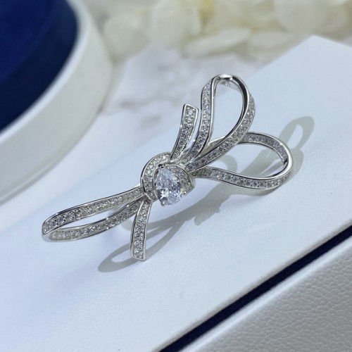 Chanel T Square Bow Tie Ring Chanel T Square Bow Tie Ring