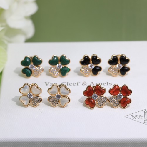 Van Cleef & Arpels Cosmos Earrings Medium Model Van Cleef & Arpels Cosmos Earrings Medium Model