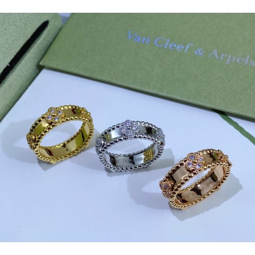 Van Cleef & Arpels Perlee Sweet Clovers Ring Van Cleef & Arpels Perlee Sweet Clovers Ring