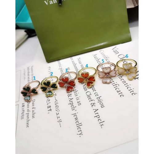Van Cleef & Arpels Sweet Alhambra Effeuillage Ring Van Cleef & Arpels Sweet Alhambra Effeuillage Ring