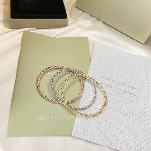 Van Cleef & Arpels Perlee Pearls Of Gold Bracelet Van Cleef & Arpels Perlee Pearls Of Gold Bracelet